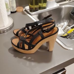 American eagle heeled sandals